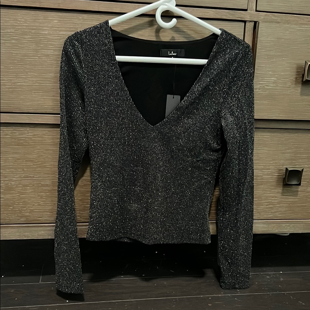 Lulu's Black Shimmer V-Neck Top